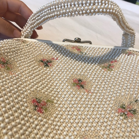Vintage 1950s Reversible Cottagecore Ivory Floral Beaded Handbag - Picture 7 of 12